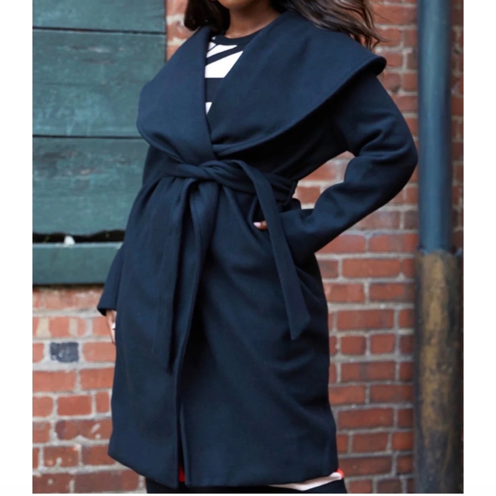 Rebdolls Wide Collar Belted Mid-Length Black Coat Plus Size 2X Long Sleeve